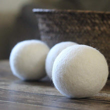 Load image into Gallery viewer, 6pcs Wool Dryer Balls
